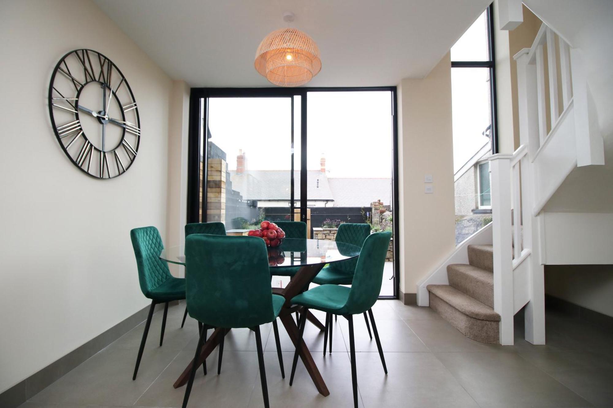 Luxury 4 Bedroom 4 Ensuite Home In Penarth Cardiff Zewnętrze zdjęcie